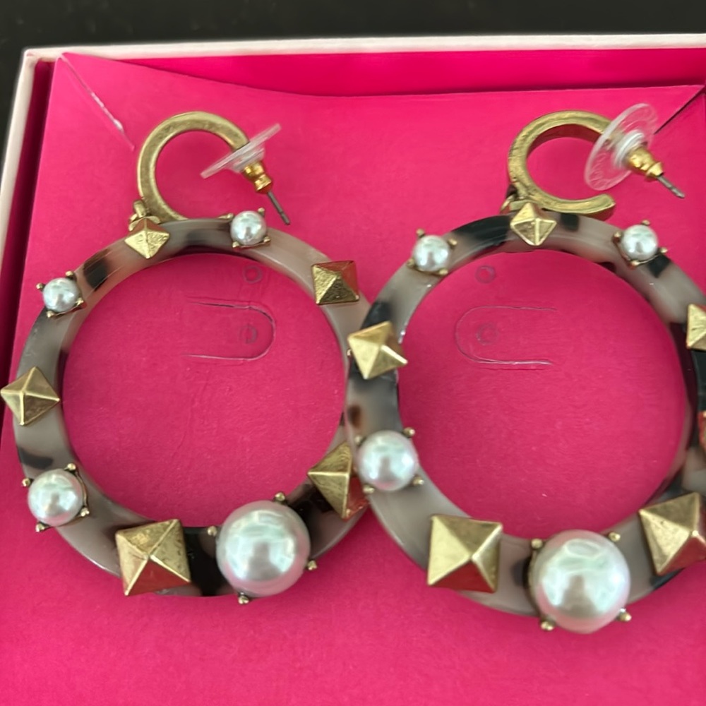 Stella & Dot earrings